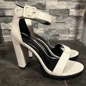 New in box. Wild Diva White heels